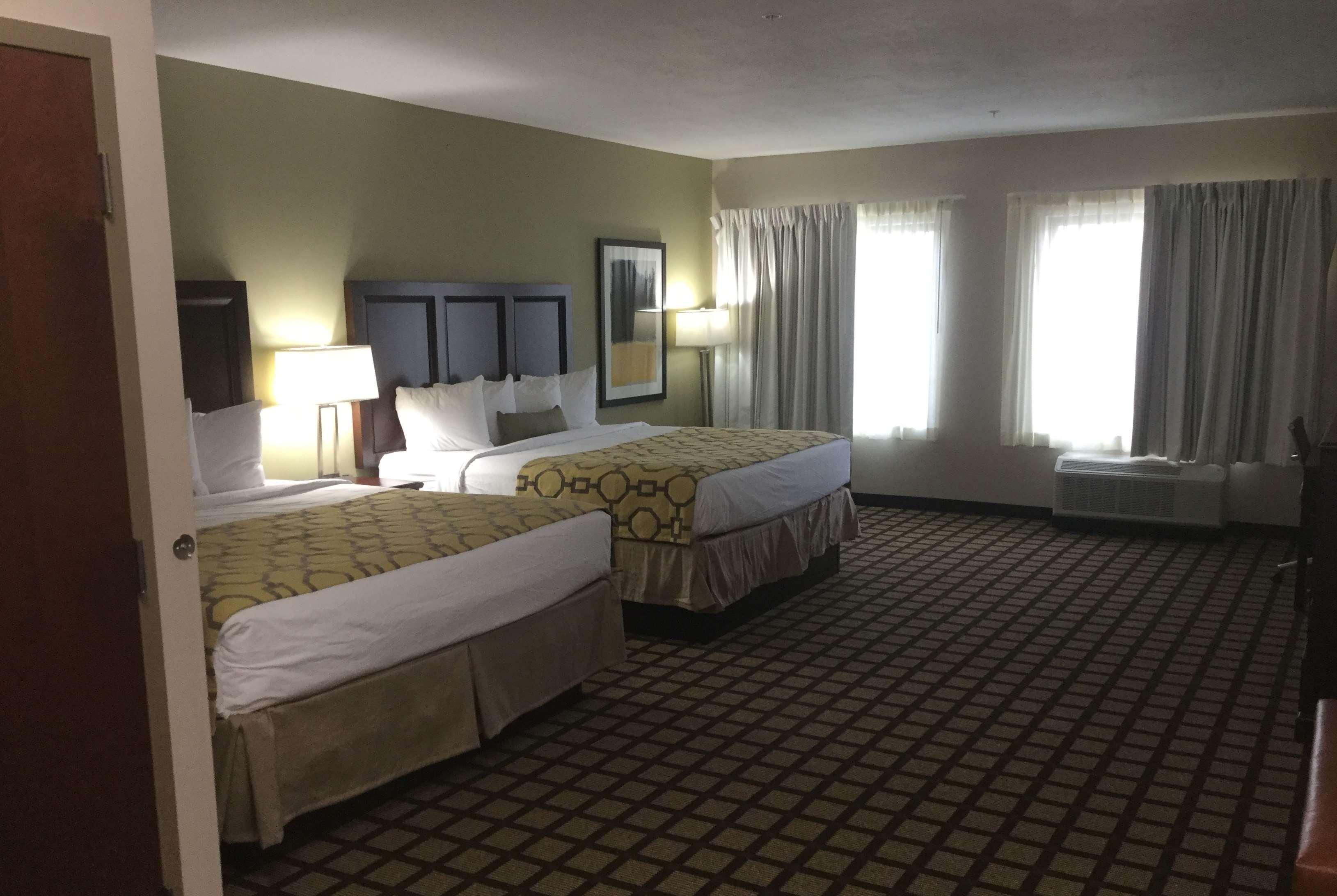 Baymont By Wyndham Powell Hotel Page
