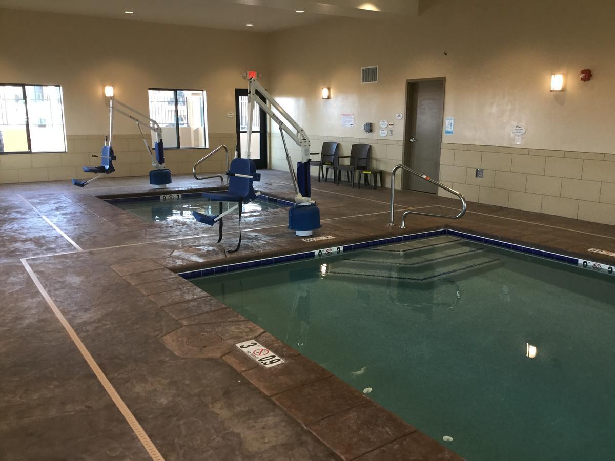 Hotel Baymont By Wyndham Powell Page